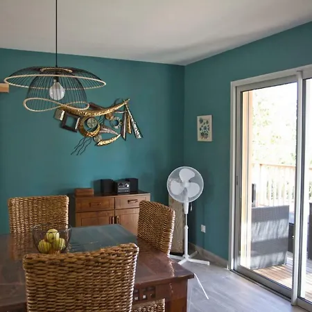 Les Bourdettes Holiday home