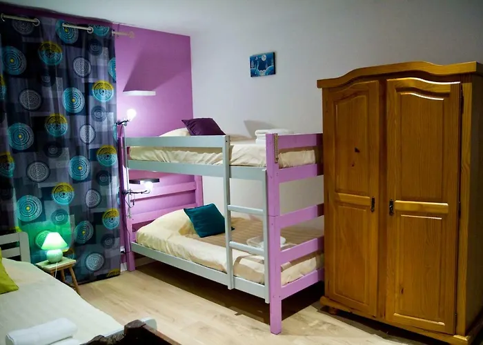 Les Bourdettes بيت للعطل