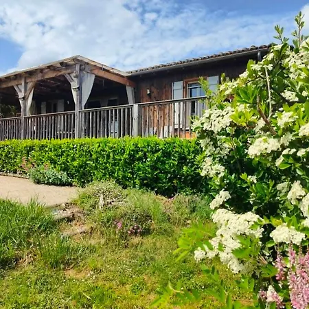 Les Bourdettes Holiday home *