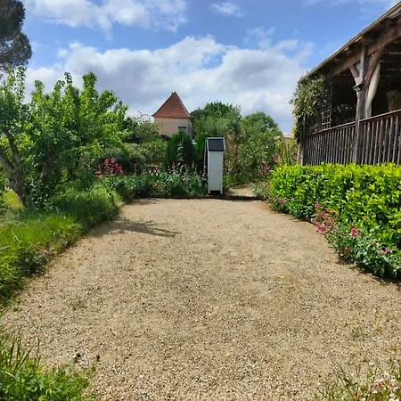 Les Bourdettes Holiday home