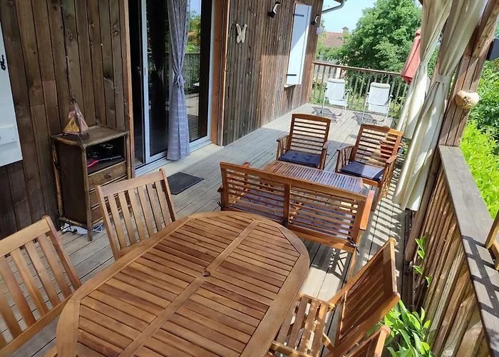 Les Bourdettes Nyaraló *