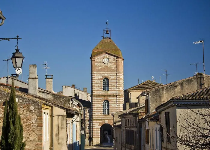 Les Bourdettes Nyaraló Auvillar