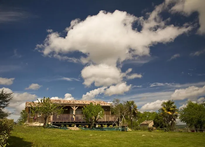 Les Bourdettes Nyaraló Auvillar